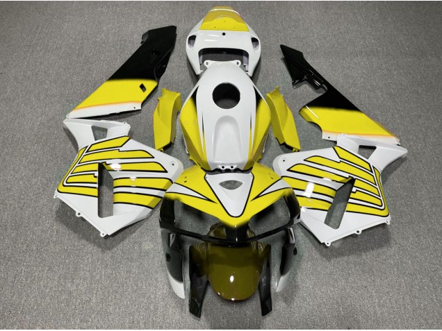 2005-2006 Ailes Jaunes & Blanches CBR600RR Carénage Moto 2005-2006 Ailes Jaunes & Blanches CBR600RR Carénage Moto