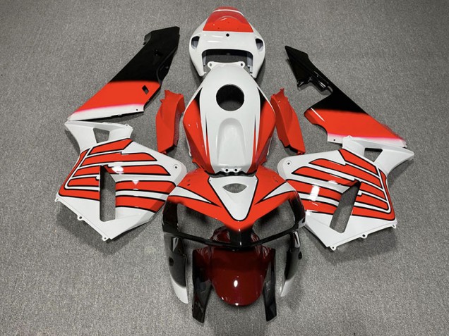 2005-2006 Ailes Rouges & Blanches CBR600RR Carénage Moto 2005-2006 Ailes Rouges & Blanches CBR600RR Carénage Moto